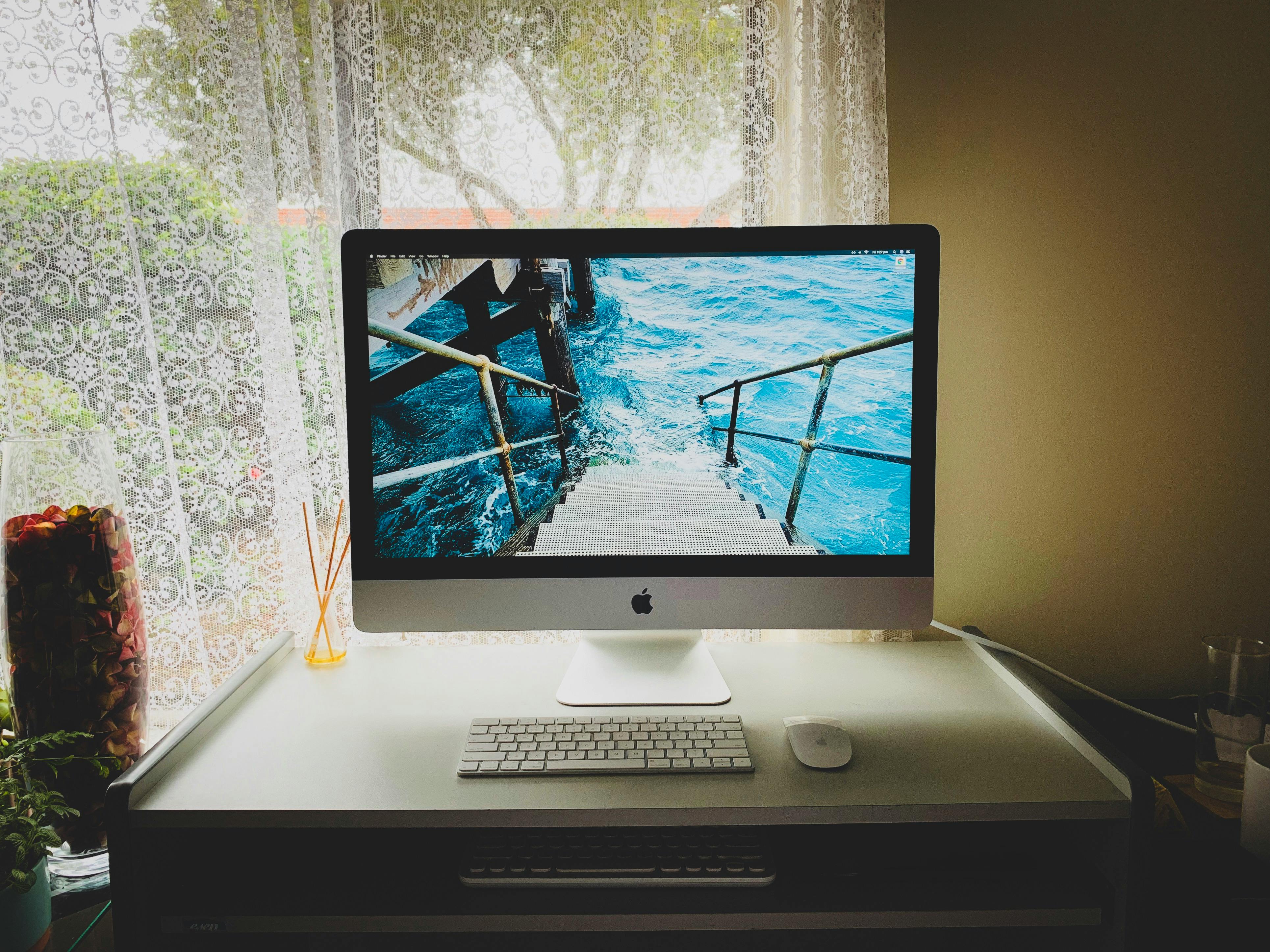 Apple Computers - CellMyPhone
